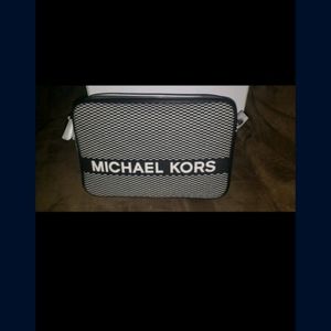 Authentic Brand New Michael Kors purse